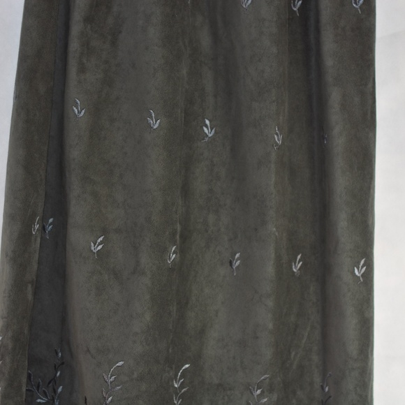 Tall Ladies Embroidered Green Suede Skirt Suit SZ 10 Denard's Ltd - Picture 6 of 11